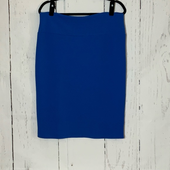 LuLa Roe Cassie - Picture 8 of 9